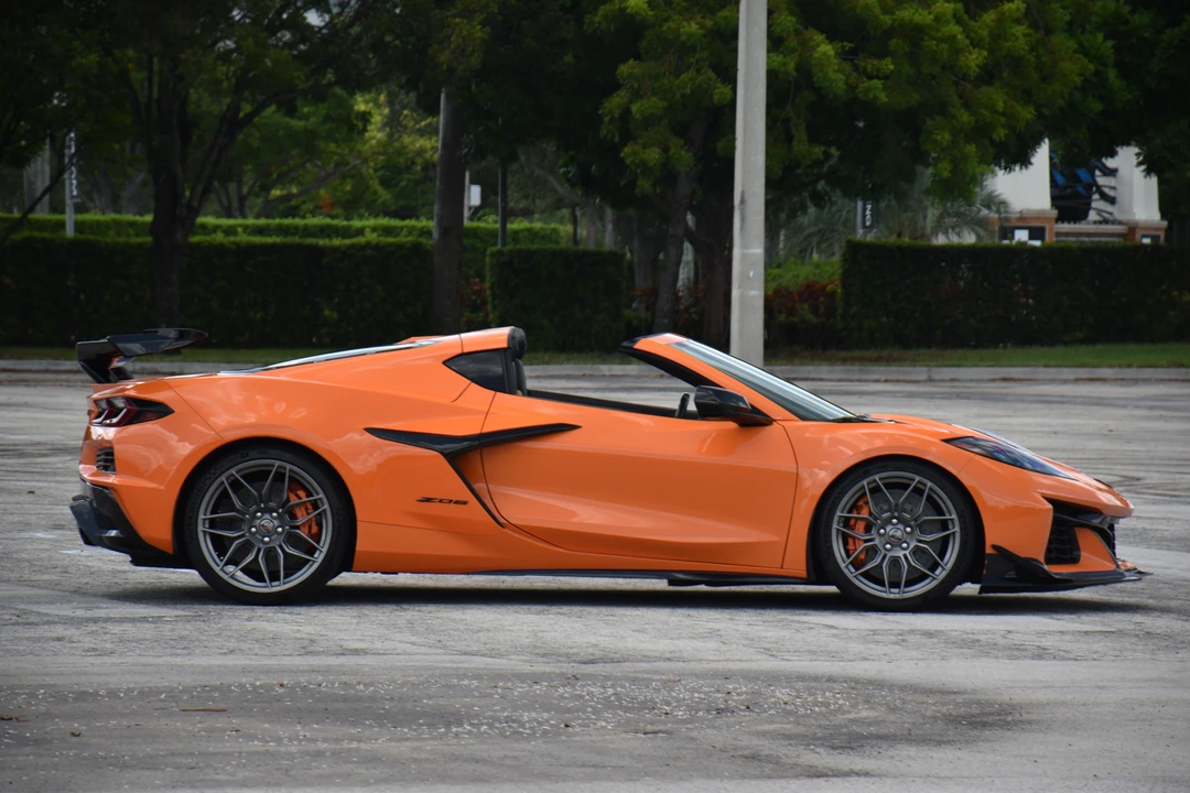 2024 Chevrolet Corvette C8 Z06 - Image 11 of 26