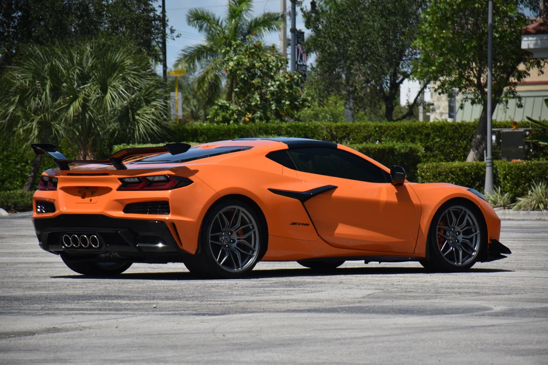 2024 Chevrolet Corvette C8 Z06 - Image 3 of 26