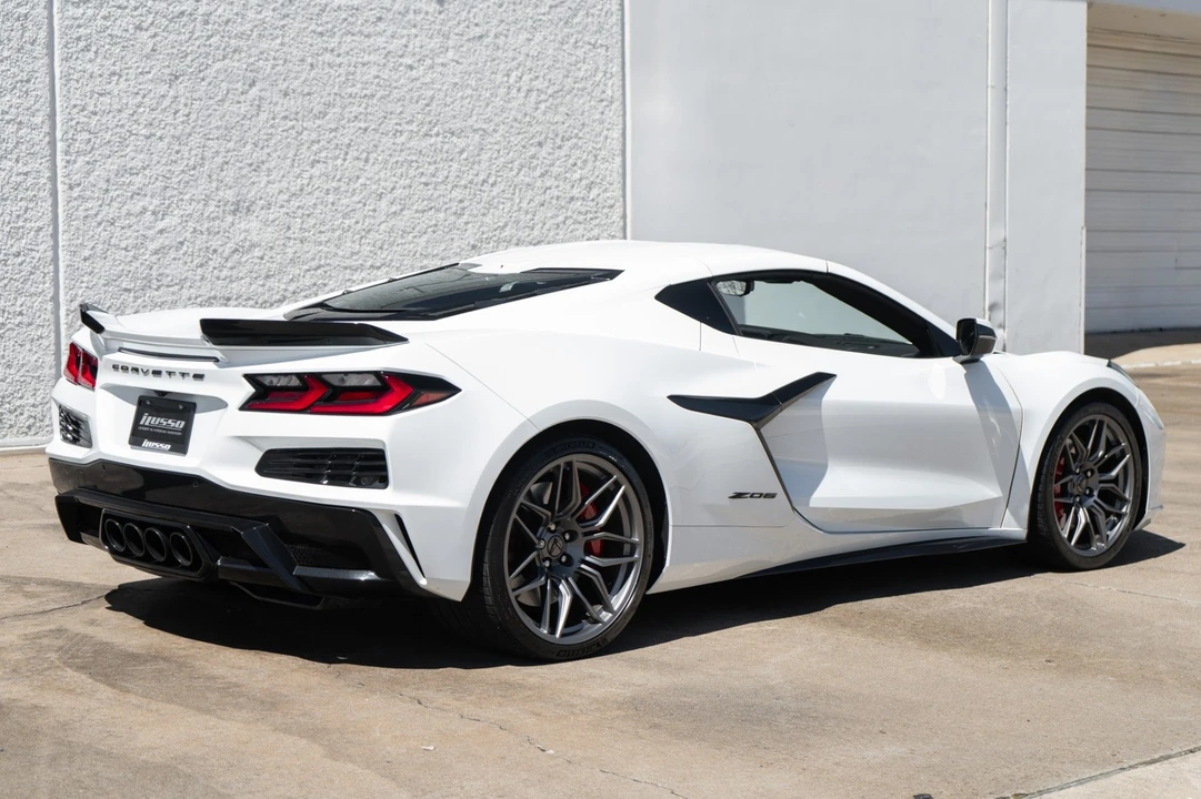 2024 Chevrolet Corvette C8 Z06 - Image 4 of 31