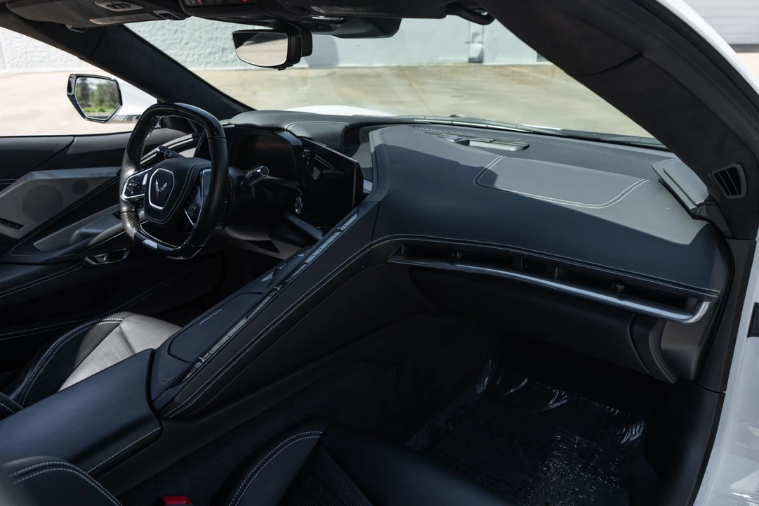 2024 Chevrolet Corvette C8 Z06 - Image 17 of 31