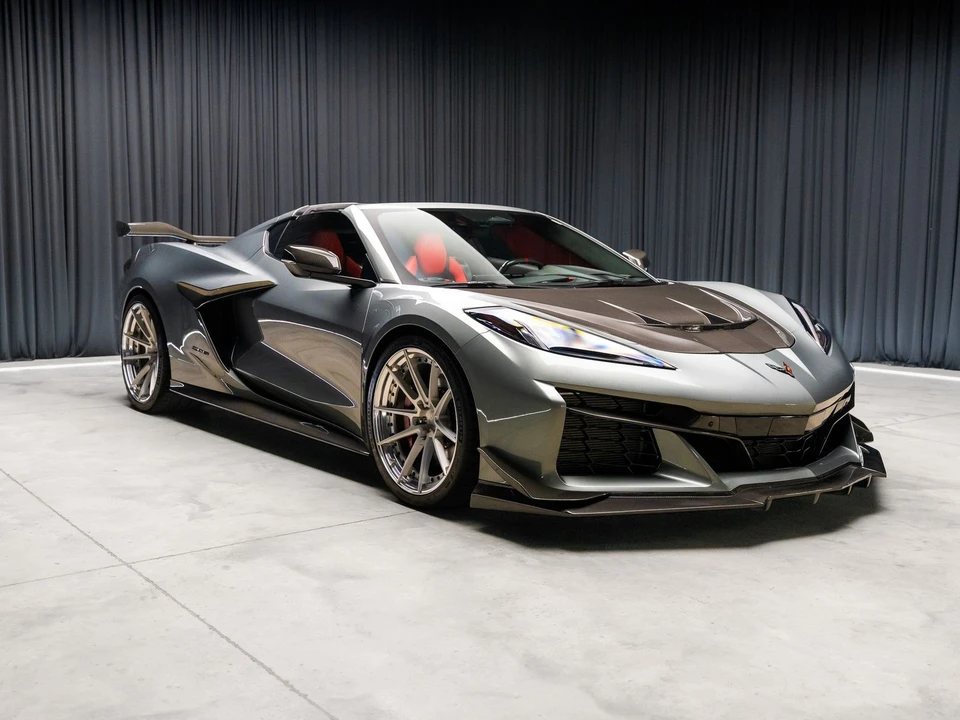 2024 Chevrolet Corvette C8 Z06 - Image 17 of 31