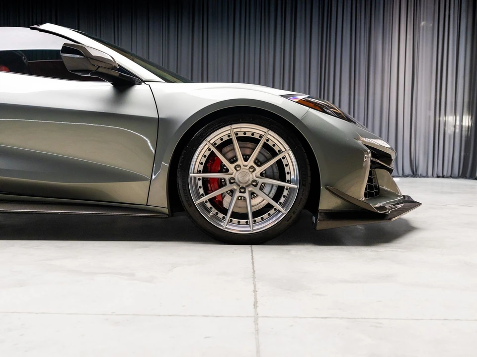 2024 Chevrolet Corvette C8 Z06 - Image 28 of 31