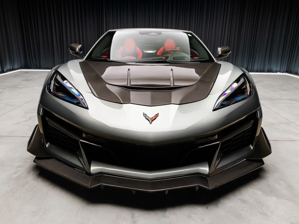2024 Chevrolet Corvette C8 Z06 - Image 10 of 31