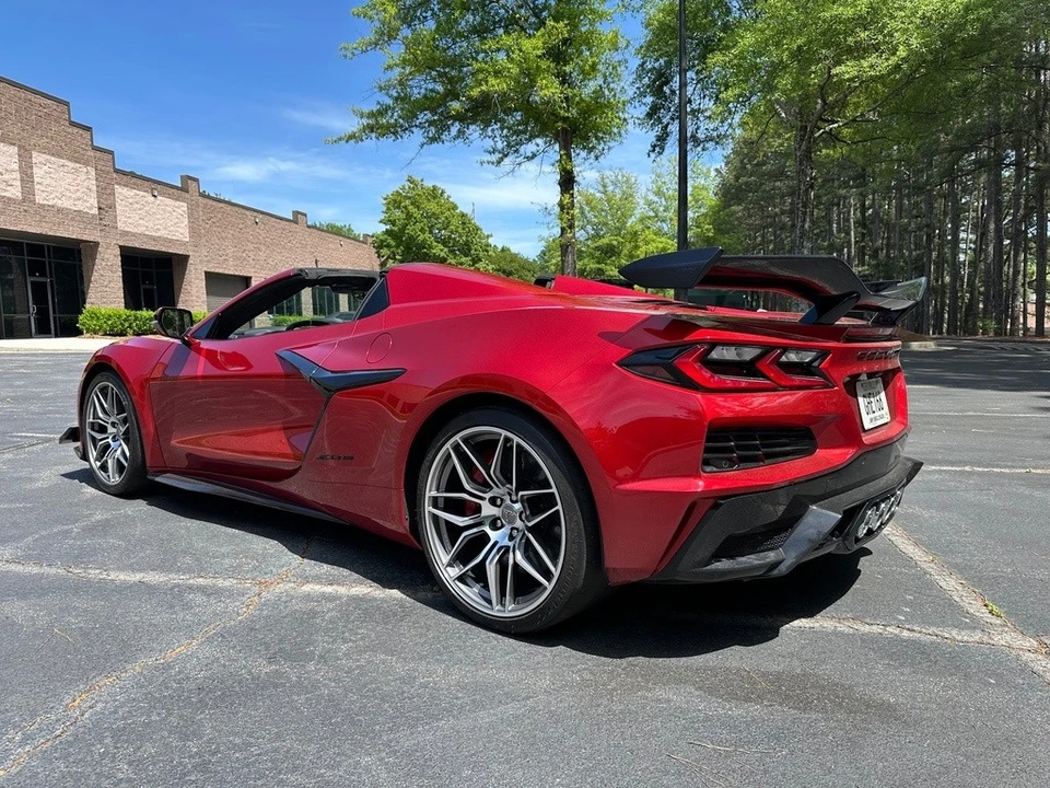 2024 Chevrolet Corvette C8 Z06 - Image 6 of 24