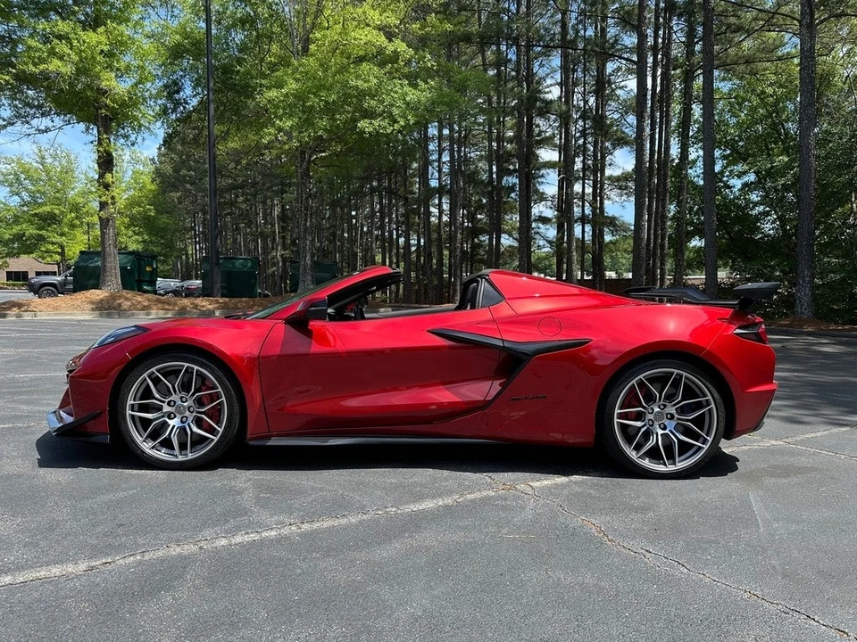 2024 Chevrolet Corvette C8 Z06 - Image 5 of 24