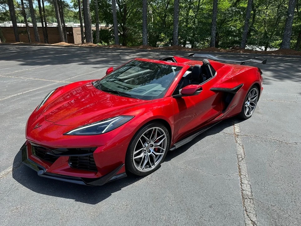 2024 Chevrolet Corvette C8 Z06 - Image 4 of 24
