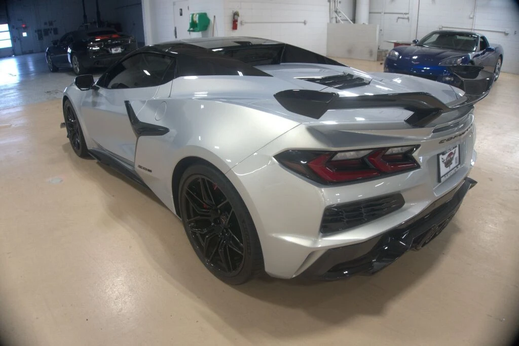 2024 Chevrolet Corvette C8 Z06 - Image 3 of 31