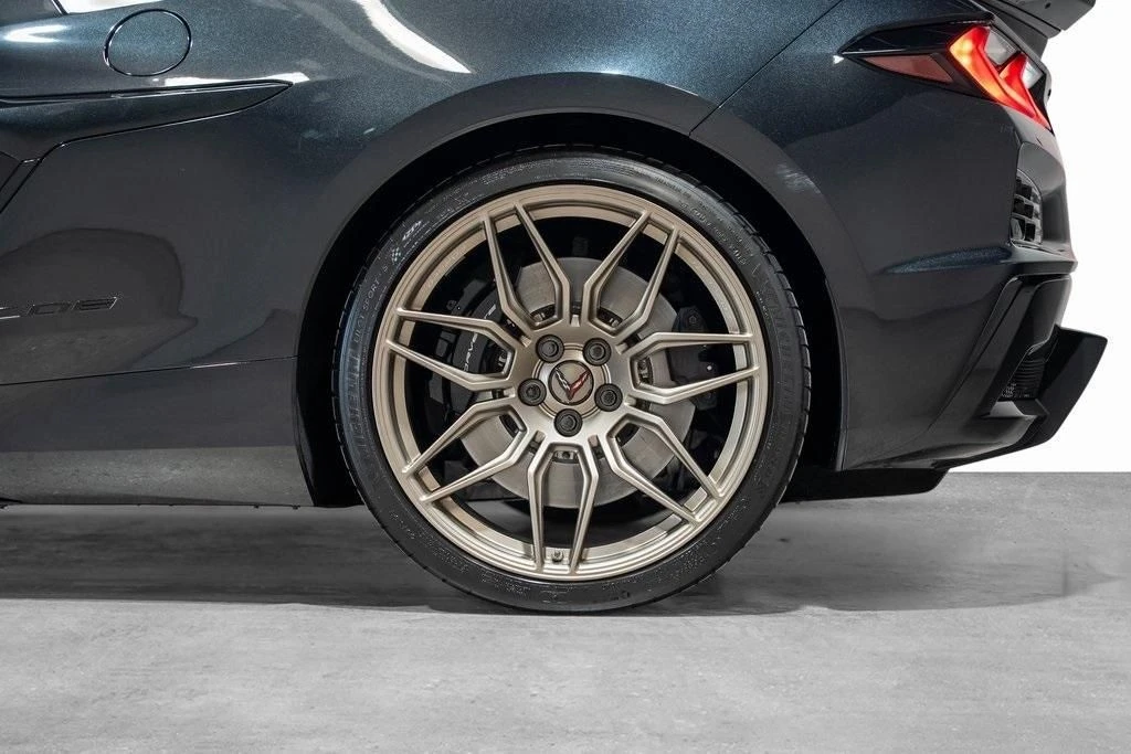 2024 Chevrolet Corvette C8 Z06 - Image 24 of 31
