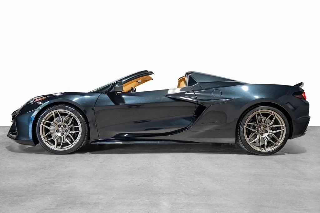 2024 Chevrolet Corvette C8 Z06 - Image 22 of 31