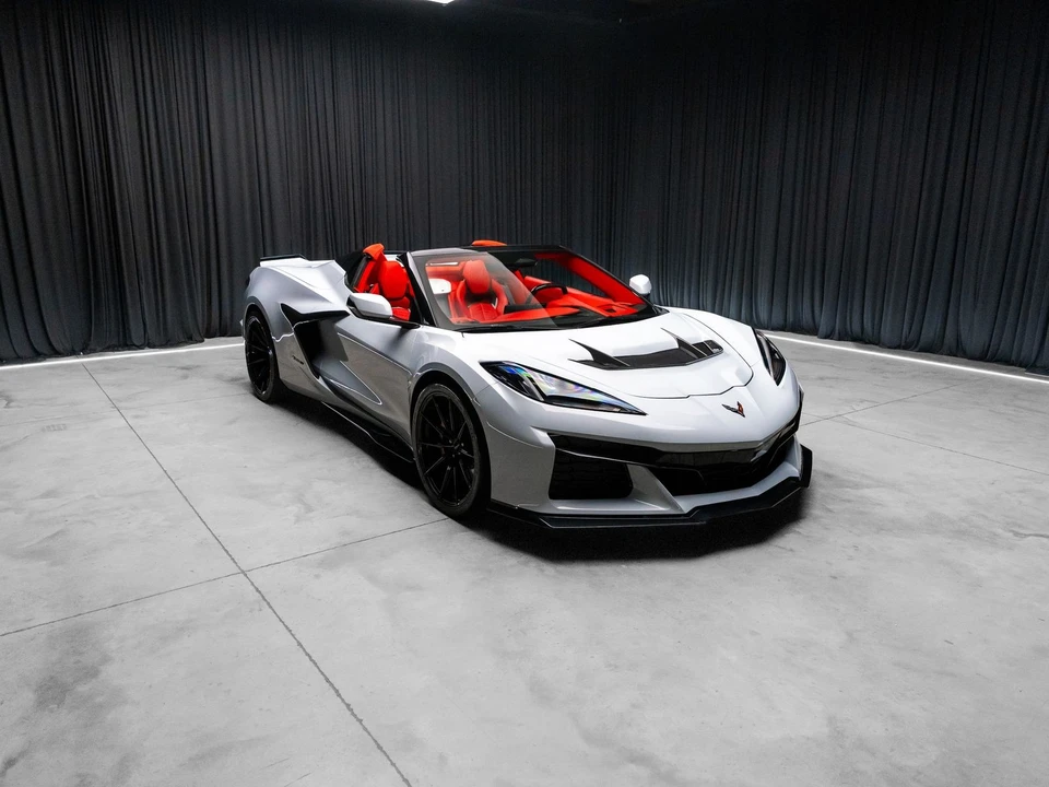 2024 Chevrolet Corvette C8 Z06 - Image 18 of 31