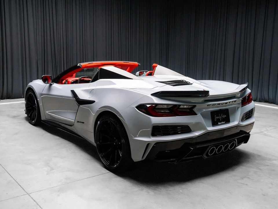 2024 Chevrolet Corvette C8 Z06 - Image 7 of 31