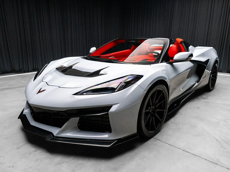 2024 Chevrolet Corvette C8 Z06 - Image 12 of 31