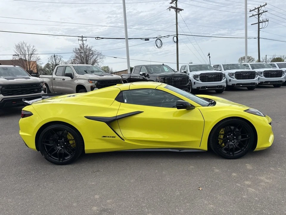 2024 Chevrolet Corvette C8 Z06 - Image 6 of 31