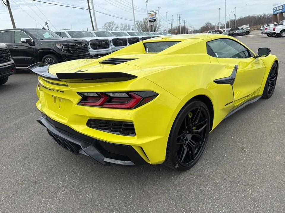 2024 Chevrolet Corvette C8 Z06 - Image 5 of 31