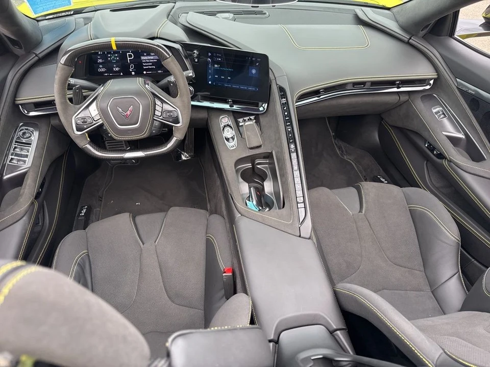 2024 Chevrolet Corvette C8 Z06 - Image 12 of 31