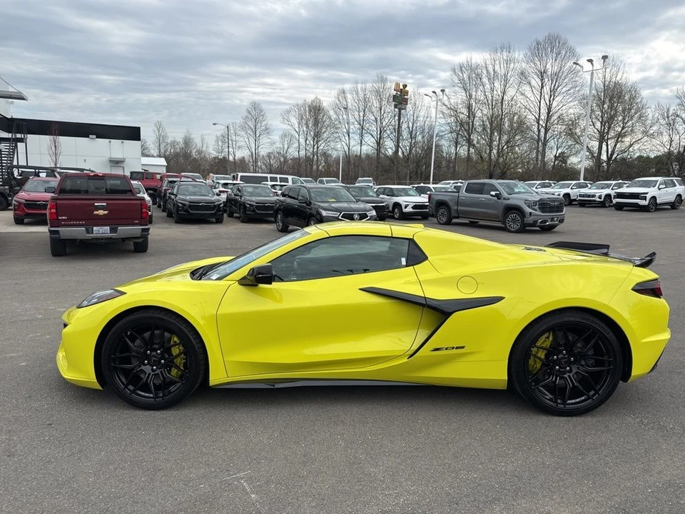 2024 Chevrolet Corvette C8 Z06 - Image 2 of 31
