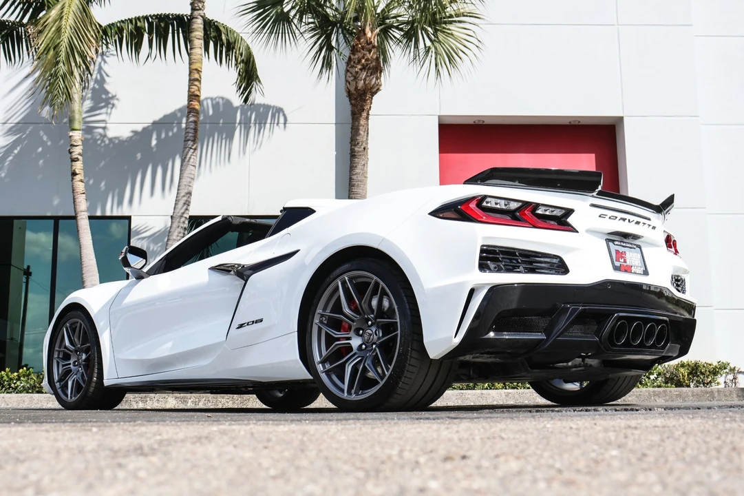 2024 Chevrolet Corvette C8 Z06 - Image 10 of 21