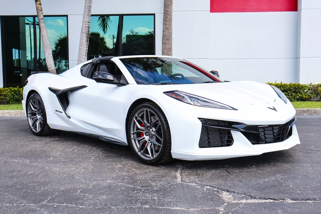 2024 Chevrolet Corvette C8 Z06 - Image 8 of 21