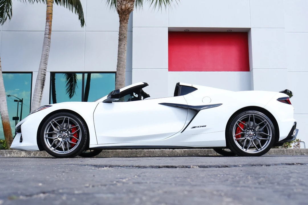 2024 Chevrolet Corvette C8 Z06 - Image 3 of 21