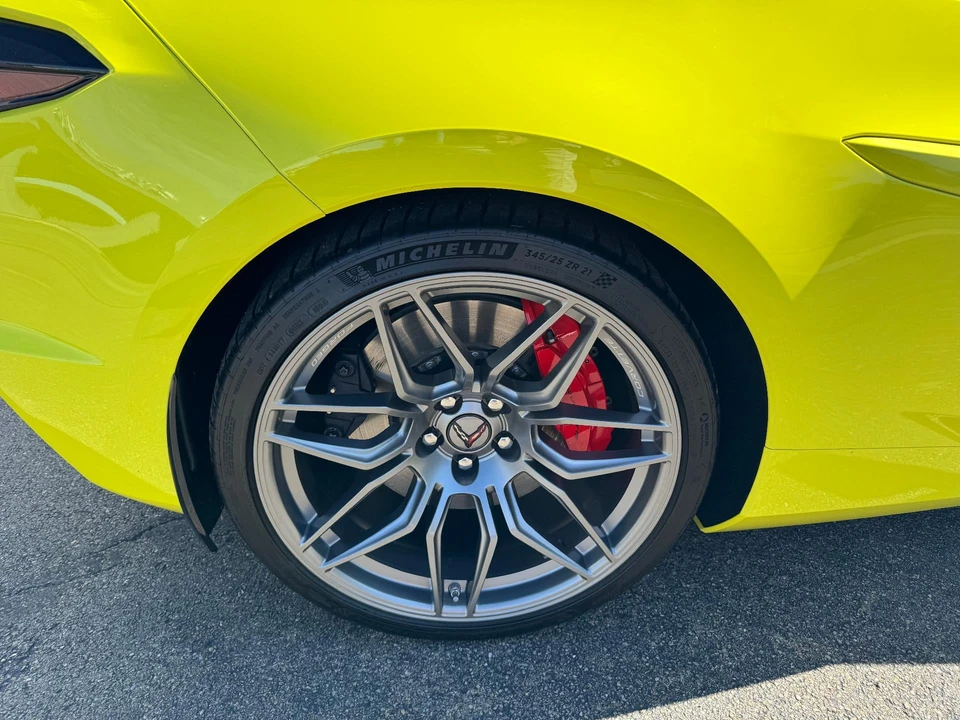 2024 Chevrolet Corvette C8 Z06 - Image 17 of 31