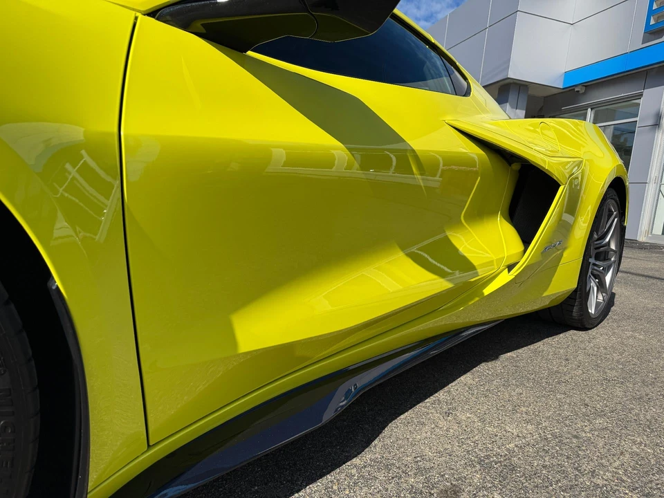 2024 Chevrolet Corvette C8 Z06 - Image 21 of 31