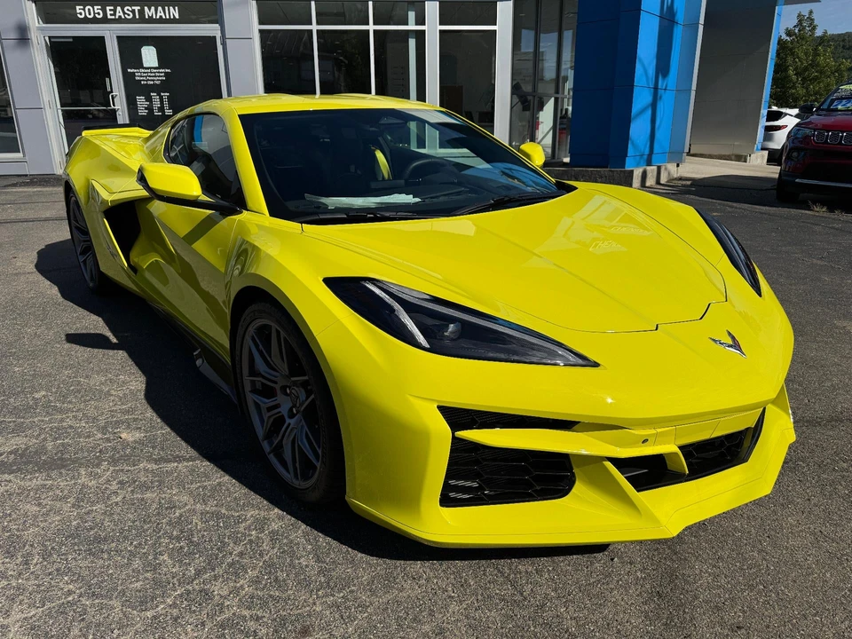 2024 Chevrolet Corvette C8 Z06 - Image 4 of 31