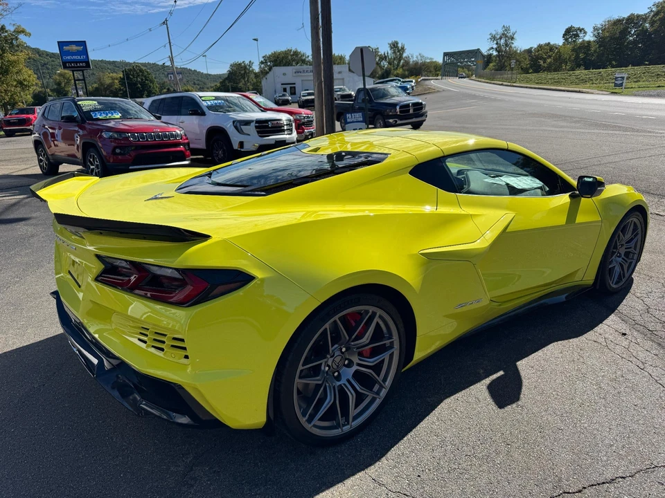 2024 Chevrolet Corvette C8 Z06 - Image 8 of 31
