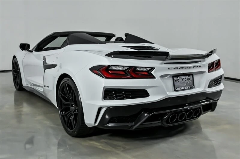 2024 Chevrolet Corvette C8 Z06 - Image 10 of 31