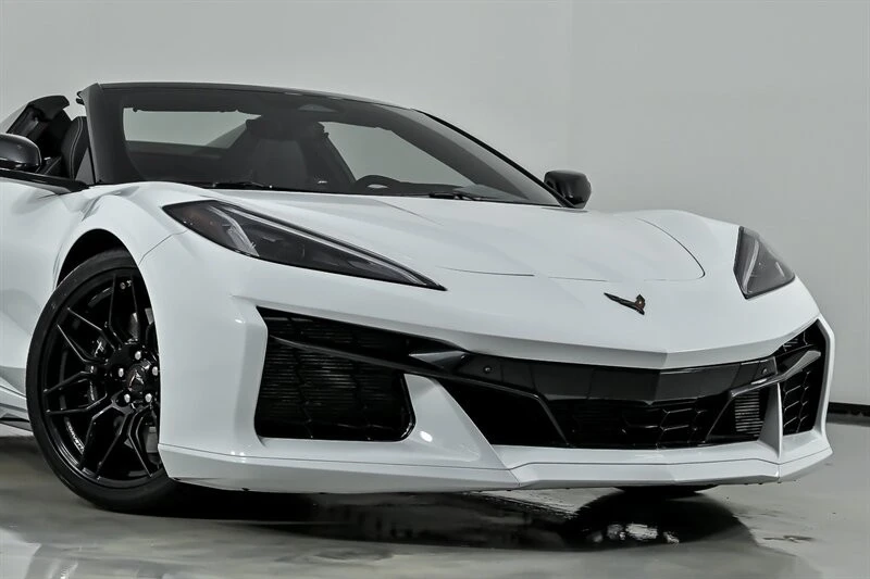 2024 Chevrolet Corvette C8 Z06 - Image 3 of 31