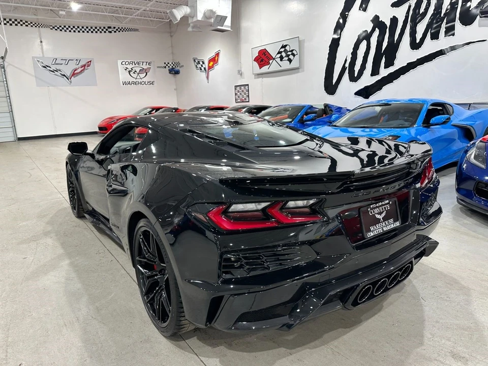 2024 Chevrolet Corvette C8 Z06 - Image 4 of 21