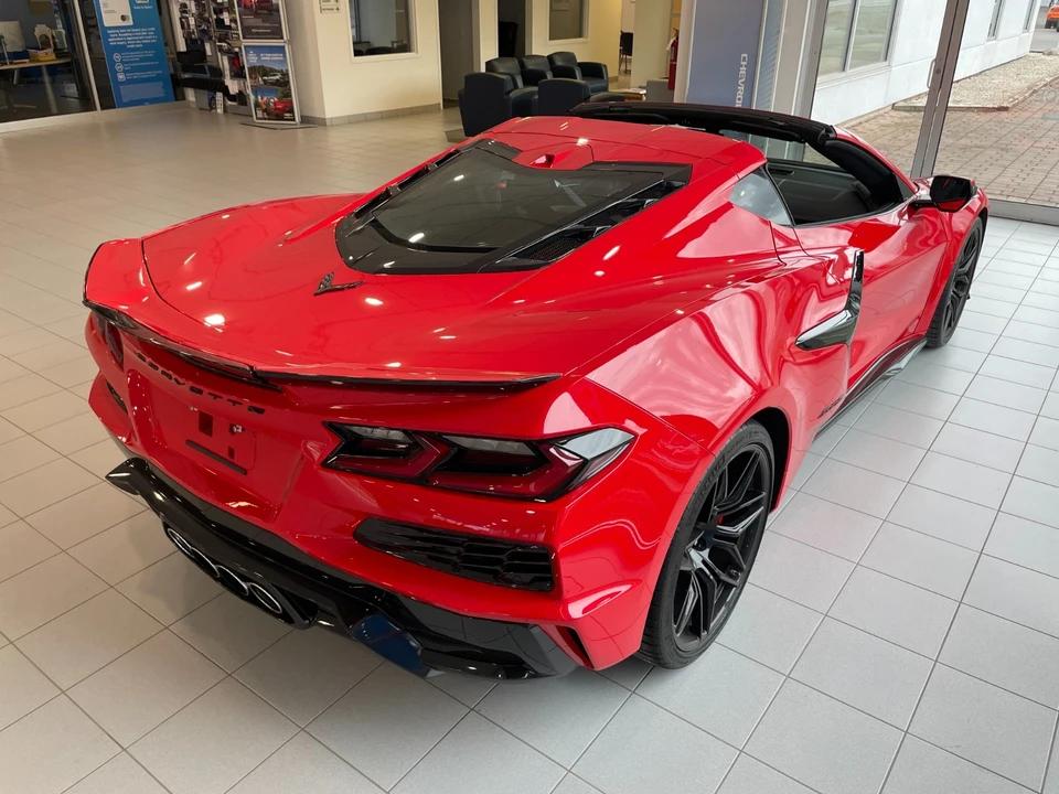 2024 Chevrolet Corvette C8 Z06 - Image 10 of 21
