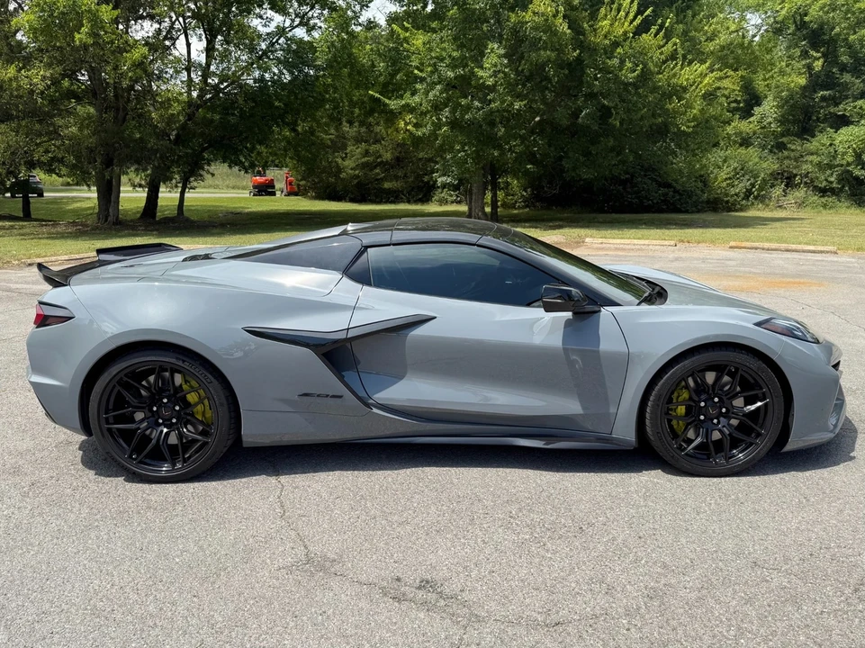 2024 Chevrolet Corvette C8 Z06 - Image 11 of 12