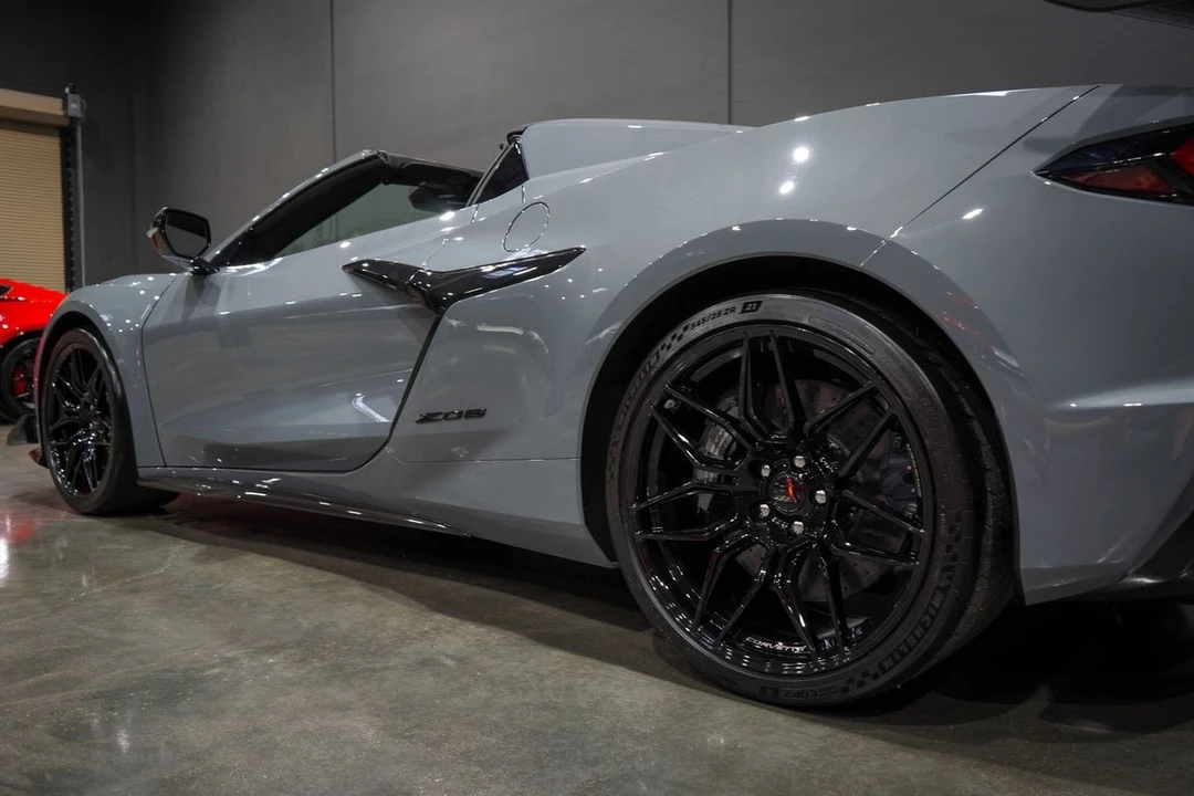 2024 Chevrolet Corvette C8 Z06 - Image 13 of 21