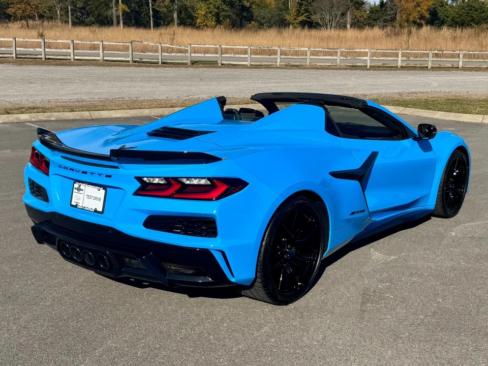 2024 Chevrolet Corvette C8 Z06 - Image 3 of 12
