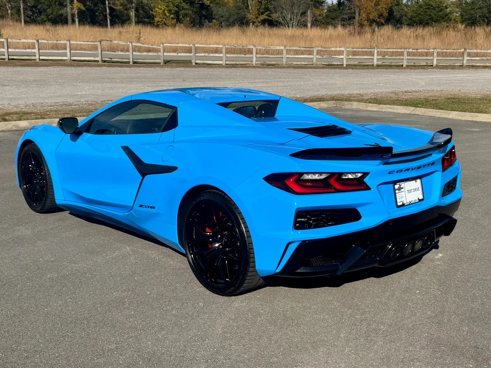 2024 Chevrolet Corvette C8 Z06 - Image 15 of 21