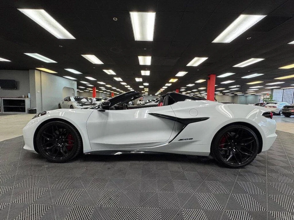 2024 Chevrolet Corvette C8 Z06 - Image 9 of 31