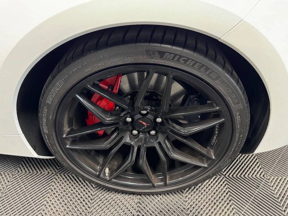 2024 Chevrolet Corvette C8 Z06 - Image 22 of 31