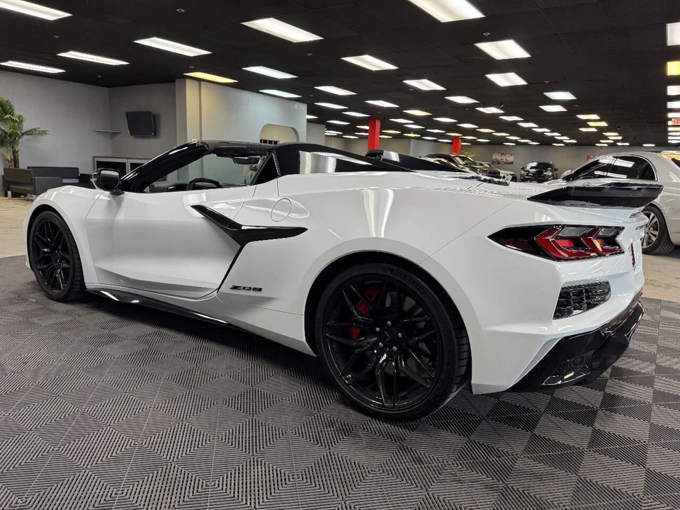 2024 Chevrolet Corvette C8 Z06 - Image 10 of 12