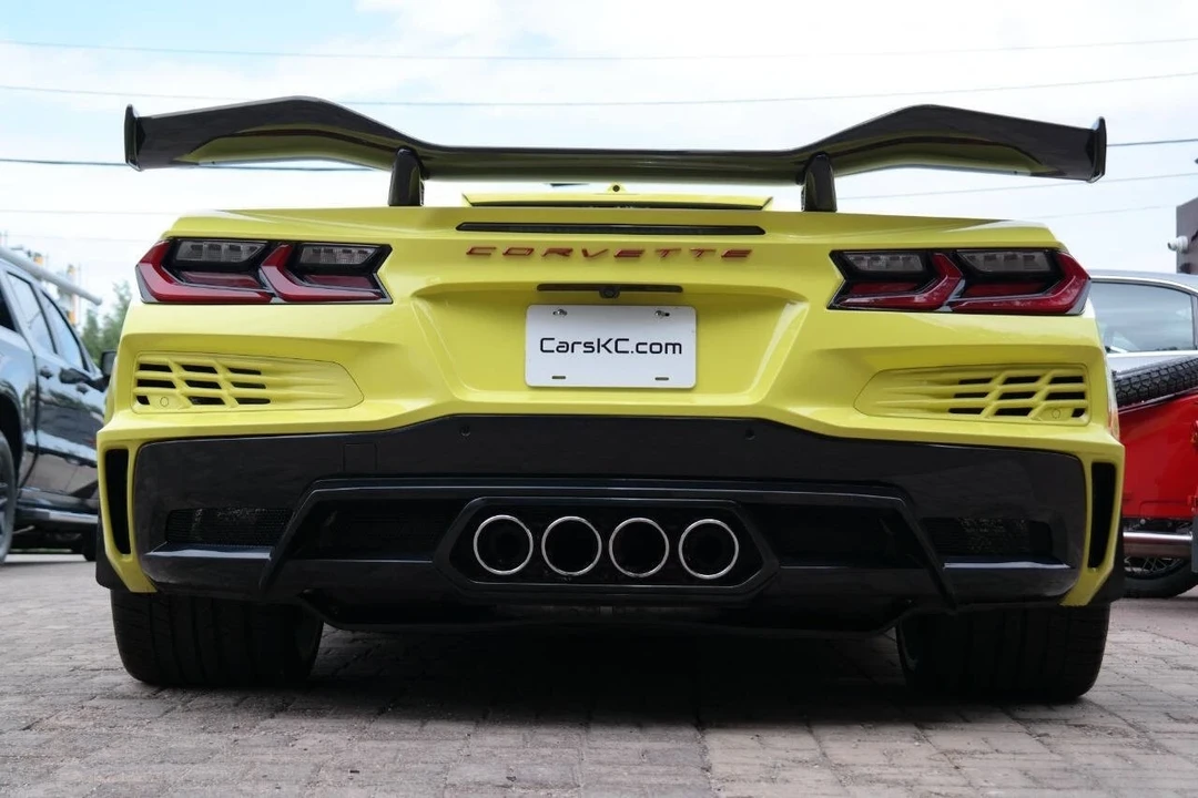 2024 Chevrolet Corvette C8 Z06 - Image 9 of 21