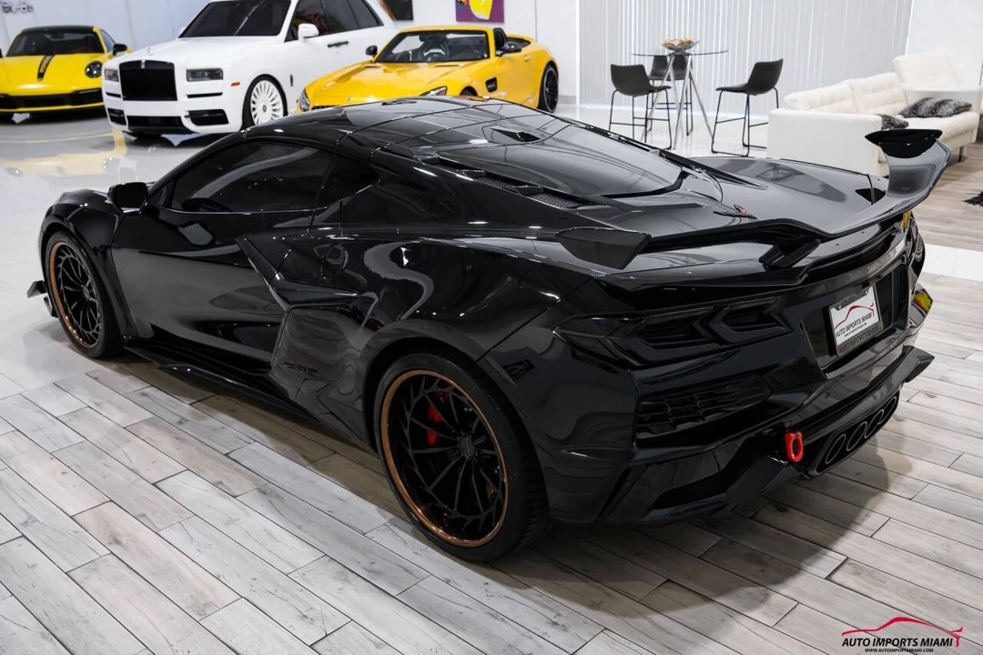 2024 Chevrolet Corvette C8 Z06 - Image 14 of 21