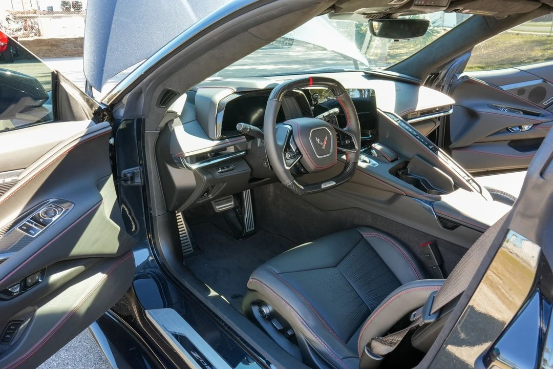2024 Chevrolet Corvette C8 Z06 - Image 18 of 21