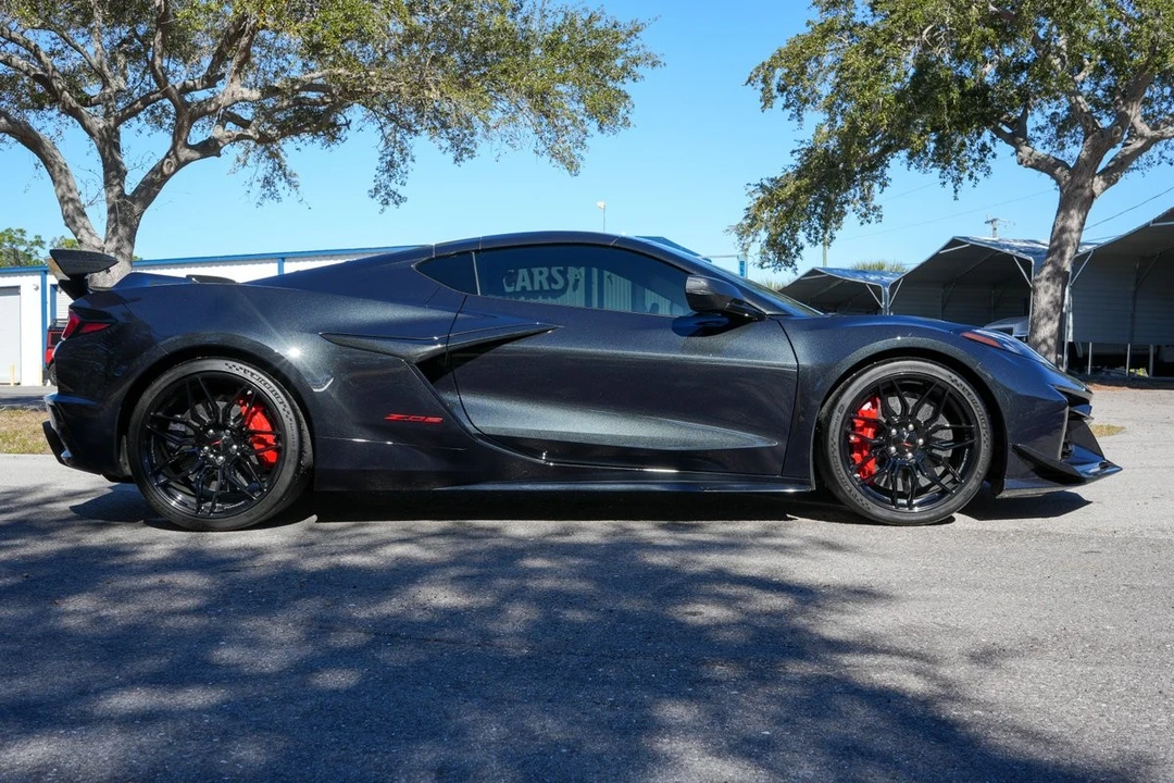 2024 Chevrolet Corvette C8 Z06 - Image 7 of 21