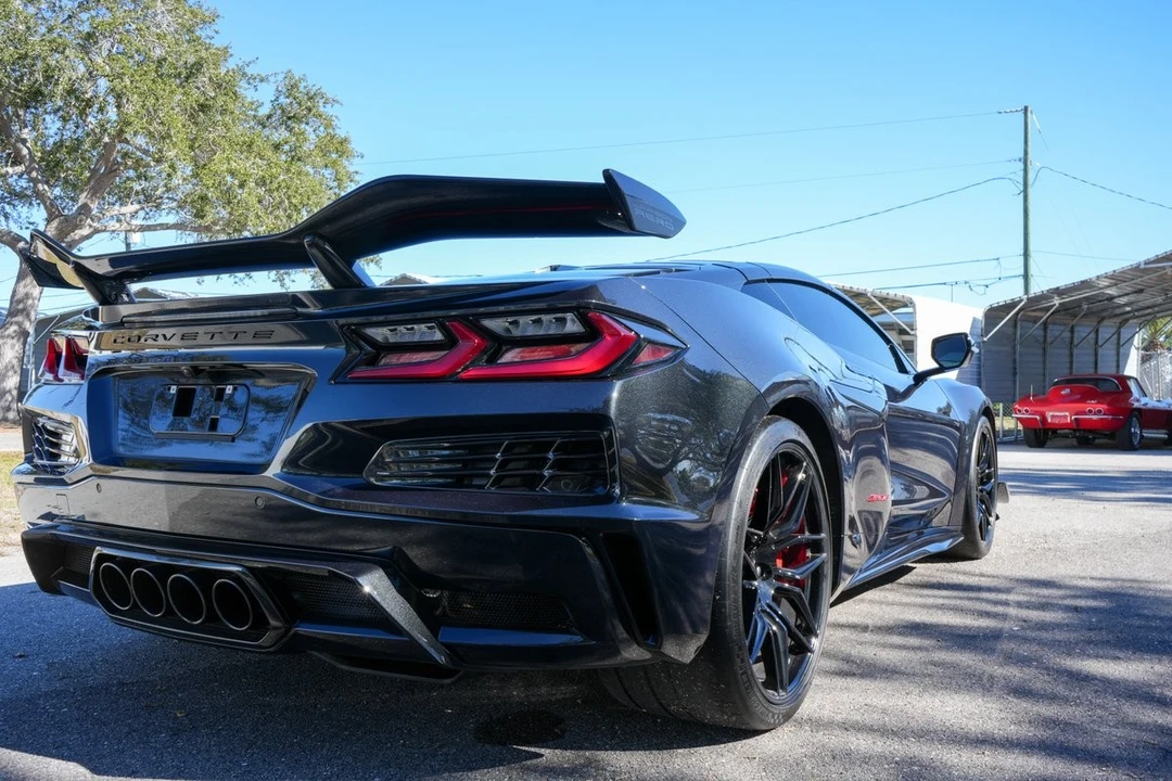 2024 Chevrolet Corvette C8 Z06 - Image 11 of 21