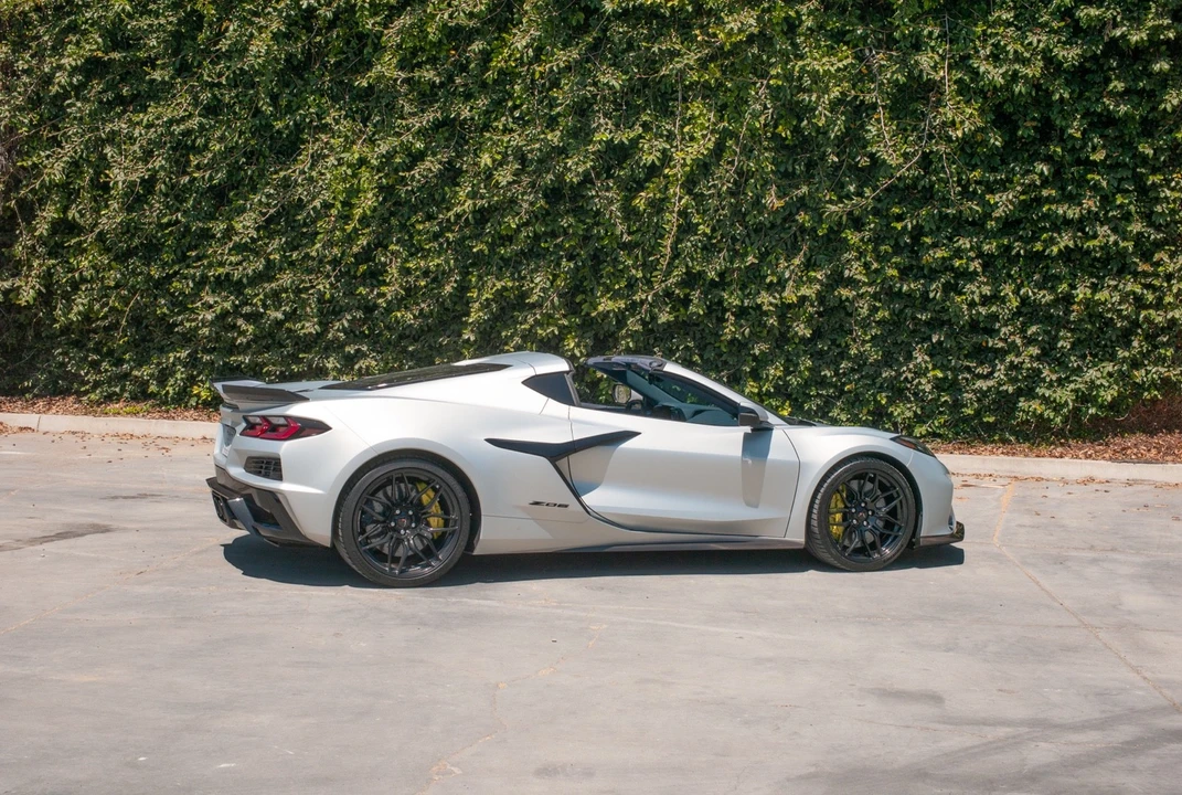 2024 Chevrolet Corvette C8 Z06 - Image 3 of 24