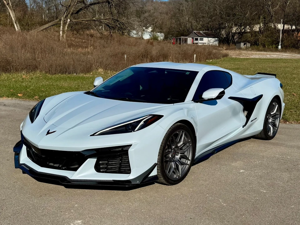 2024 Chevrolet Corvette C8 Z06 - Image 2 of 21