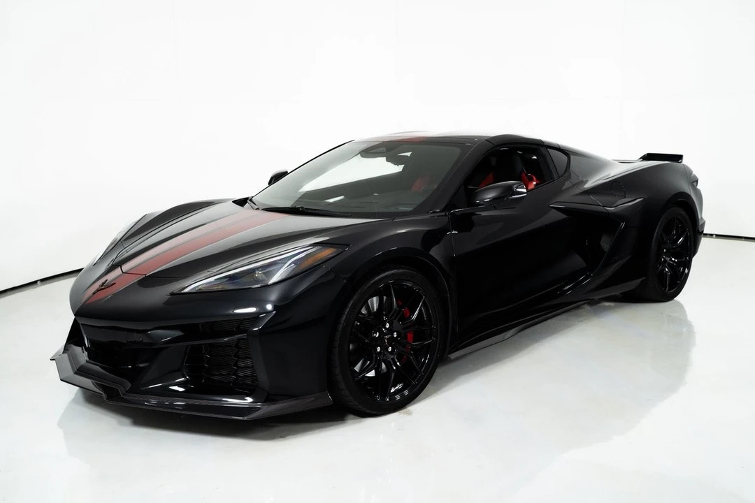 2024 Chevrolet Corvette C8 Z06 - Image 6 of 31