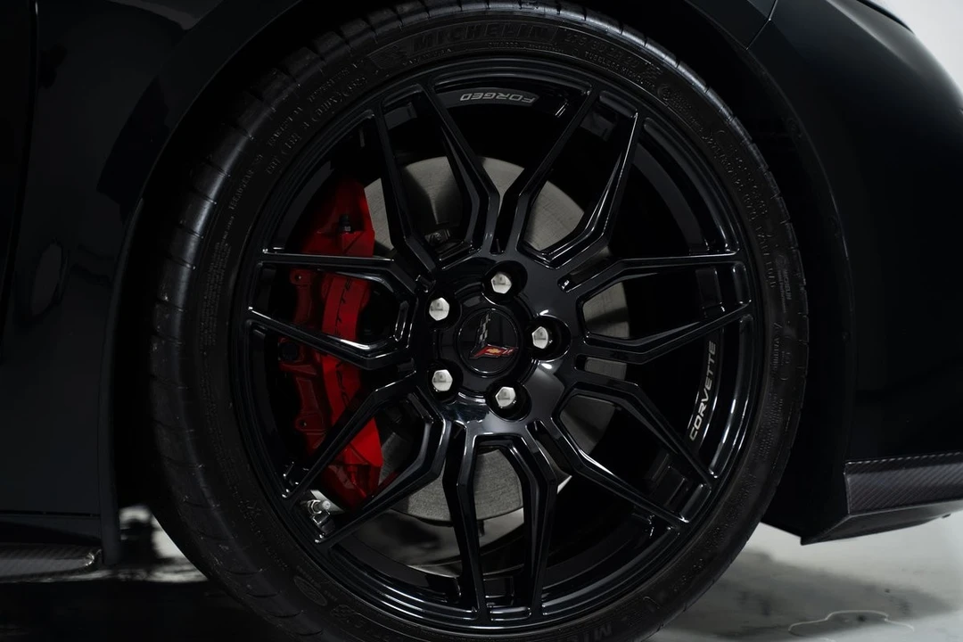 2024 Chevrolet Corvette C8 Z06 - Image 17 of 31