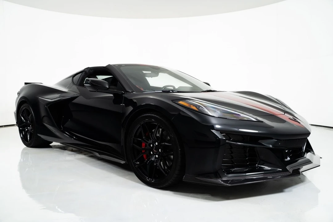 2024 Chevrolet Corvette C8 Z06 - Image 18 of 31