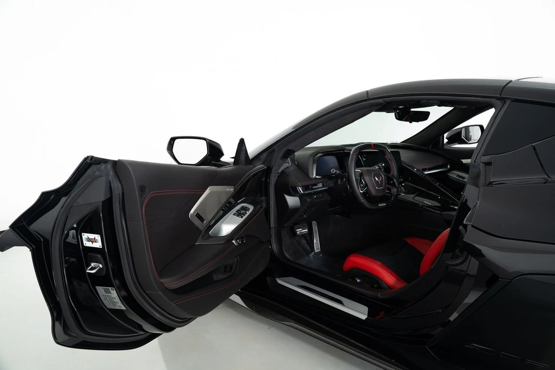 2024 Chevrolet Corvette C8 Z06 - Image 20 of 31
