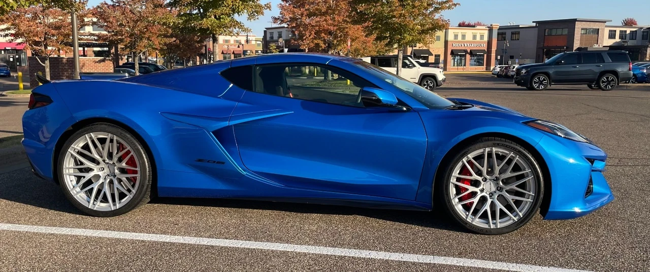 2024 Chevrolet Corvette C8 Z06 - Image 2 of 13